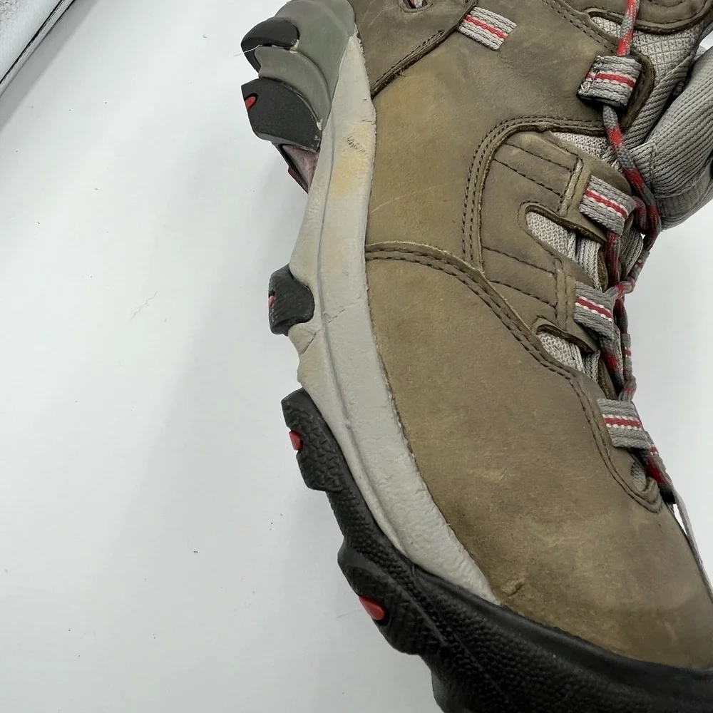 Keen Size 11 US Men's Hiking Boots - Brown Outdoors Mountain Durable Waterproof